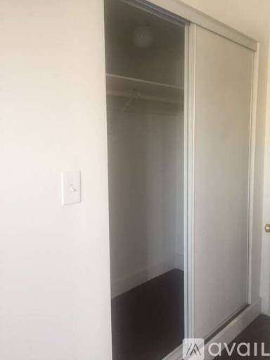 Main picture of 617 E 9th St