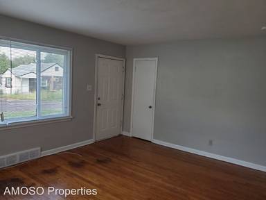 Main picture of 8706 Link Ave