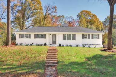 Main picture of 5329 Seacroft Rd