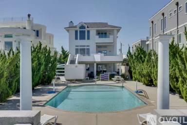 Main picture of 502 S Atlantic Ave