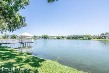 Main picture of 214 Lake Parsons Grn