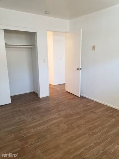 Main picture of 16884 Sims Ln