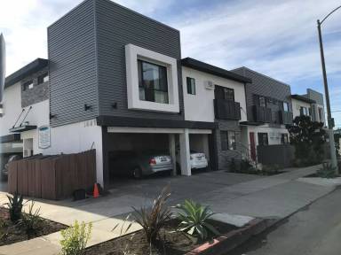 Main picture of 3601 Keystone Ave