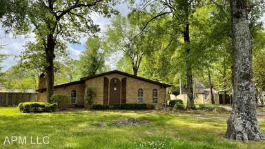 Main picture of 509 Connie Lynne Dr