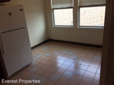 Main picture of 1818 Walnut St