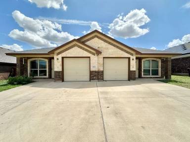 Main picture of 301 Sladecek Dr