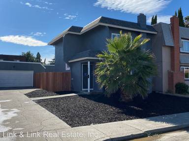Main picture of 2411 Baltic Dr