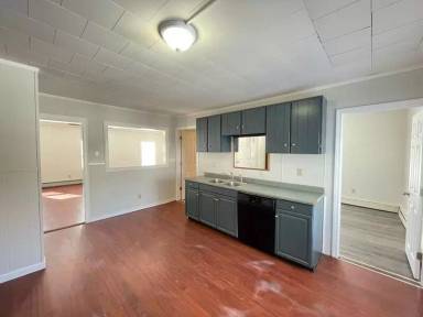 Main picture of 29 Front St