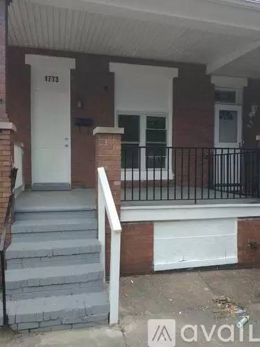 Main picture of 1773 Homestead St