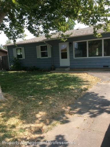 Main picture of 285 Clover Ln