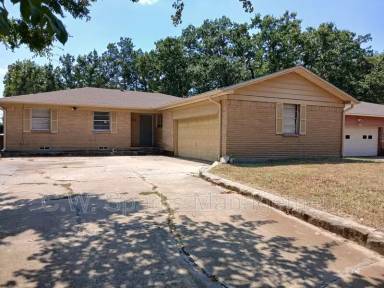 Main picture of 7536 Neuhoff Dr