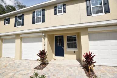 Main picture of 12034 - 12040 Tift Cir