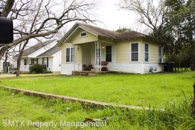 Main picture of 118 S Johnson Ave