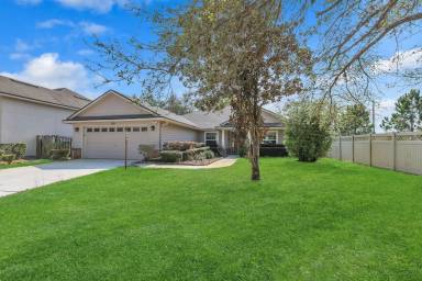 Main picture of 951 Silver Spring Ct