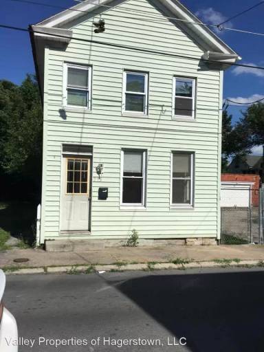 Main picture of 213 N Church St