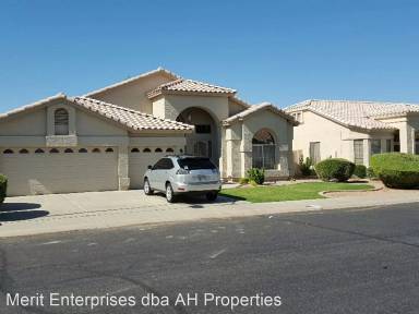 Main picture of 843 W Rawhide Ave