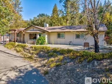 Main picture of 43165 W Sugar Pine Dr