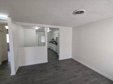 Main picture of 2820 S 1st Ave
