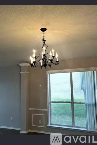 Main picture of 111 E Great Plains Trl