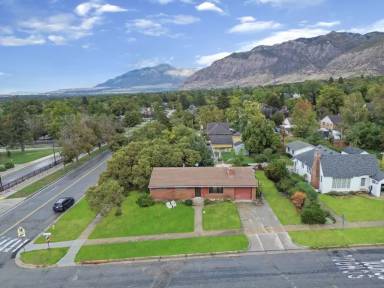 Main picture of 1408 Binford St