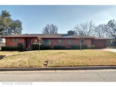 Main picture of 4101 Lanark Ave