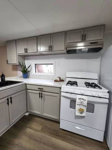 Main picture of 1000 W Seale St