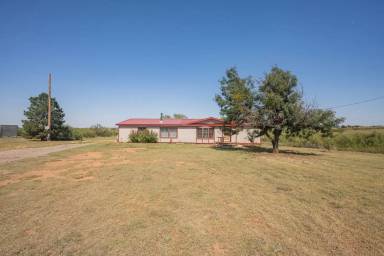 Main picture of 3600 Marshall Dr