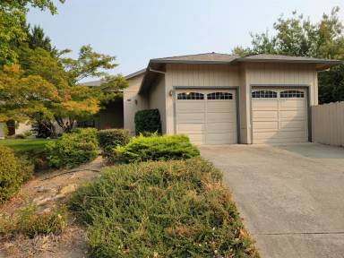 Main picture of Grants Pass - Heidi Ln, 2141 NW - B