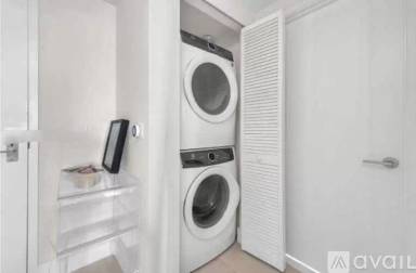 Main picture of Parque Towers Condo