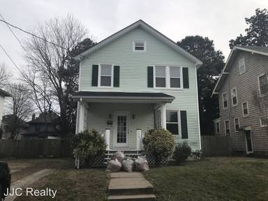 Main picture of 324 59th St