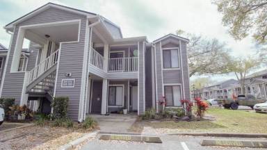 Main picture of 9442 Torrington Ave