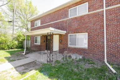 Main picture of 830 S Harris Ave