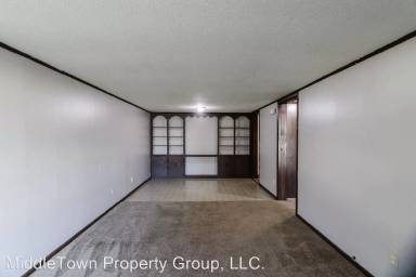 Main picture of 217 W McDonald St
