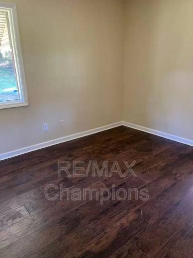 Main picture of 5577 Pollman Ct