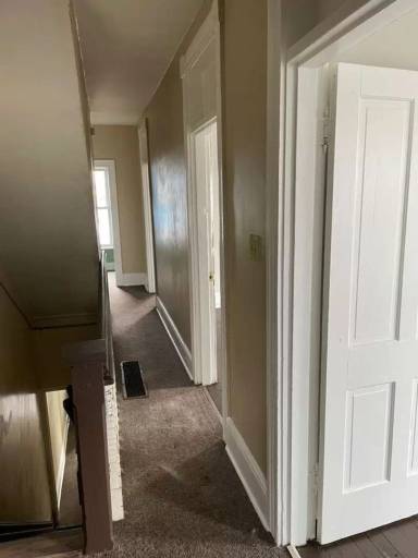 Main picture of 436 Crawford Ave