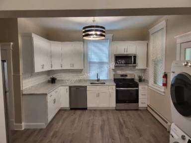 Main picture of 254 Woodbridge Ave