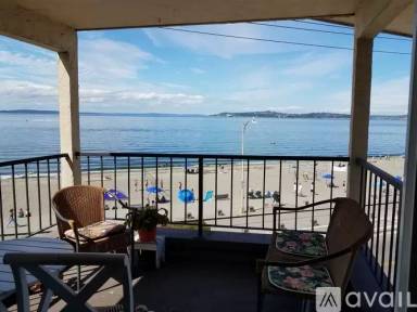 Main picture of 2440 Alki Ave SW