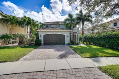 Main picture of 2486 SW Murano Pl
