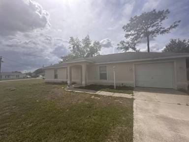 Main picture of 9 Cedar Cir