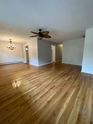 Main picture of 395 Echo Ave