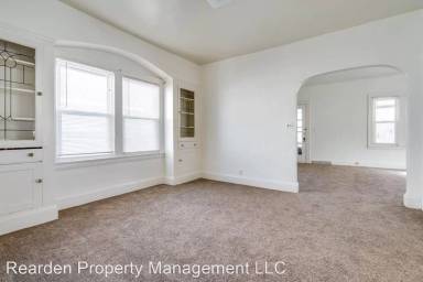 Main picture of 3388 Beechwood Ave