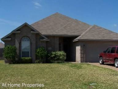 Main picture of 3734 Chantal Cir