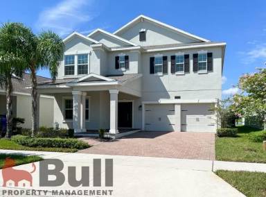 Main picture of 10881 Longleaf Woods Dr