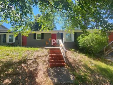 Main picture of 217 Greenbriar Dr