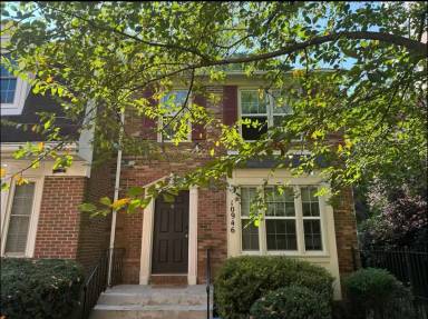 Main picture of 10946 Rampart Way