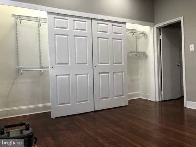 Main picture of 819 E Allegheny Ave