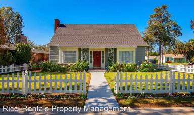 Main picture of 192 N Monterey Rd