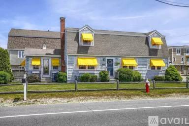 Main picture of 76 Ocean Blvd