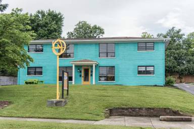 Main picture of 1579 Alexandria Dr
