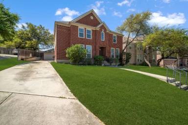 Main picture of 510 Wildberry Ct